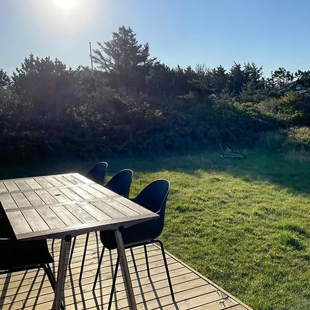 Authentic Wooden House By The North Sea Agger